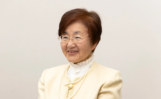 インタビューを受ける馬場昭代さん